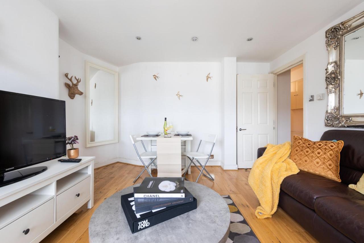 Spacious 1 Bed Oxford Street Apartment - Sleeps 4 Λονδίνο Εξωτερικό φωτογραφία