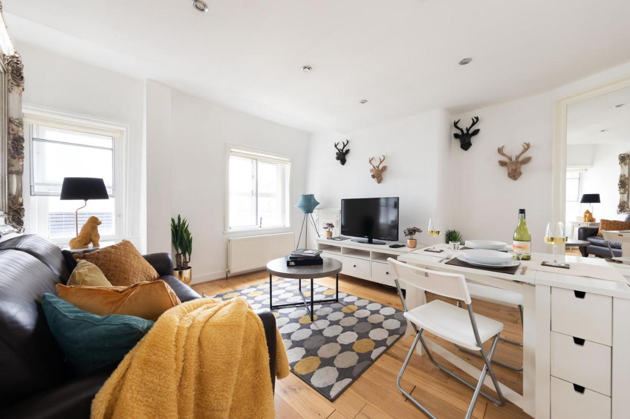 Spacious 1 Bed Oxford Street Apartment - Sleeps 4 Λονδίνο Εξωτερικό φωτογραφία