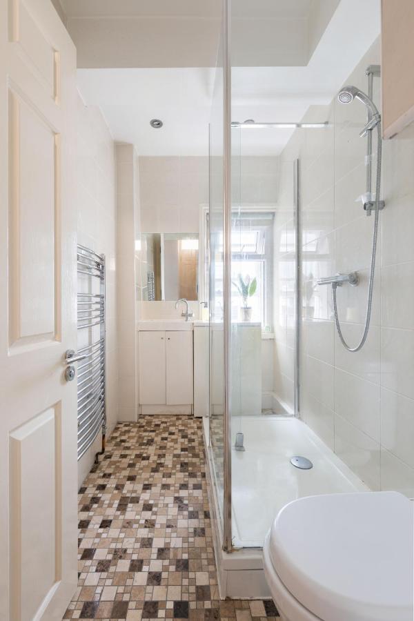 Spacious 1 Bed Oxford Street Apartment - Sleeps 4 Λονδίνο Εξωτερικό φωτογραφία
